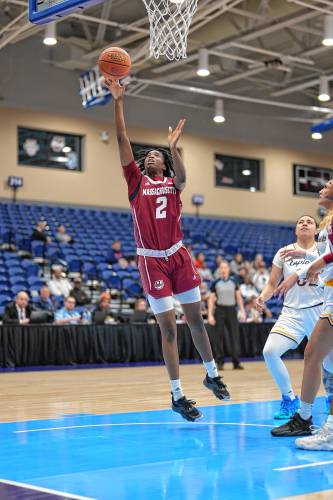 Chinenye Odenigbo and the UMass women’s basketball team opened its Atlantic 10 Tournament run with a 54-49 win over La Salle in the first round on Wednesday in Henrico, Va.
