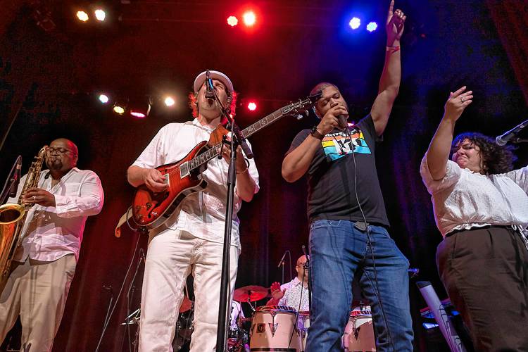 TapRoots, the big Valley ensemble that cooks up a musical stew of soul, funk, salsa, afrobeat and more, will be at the Shea Theater tonight (Dec. 15) for a “Winter Ball.”