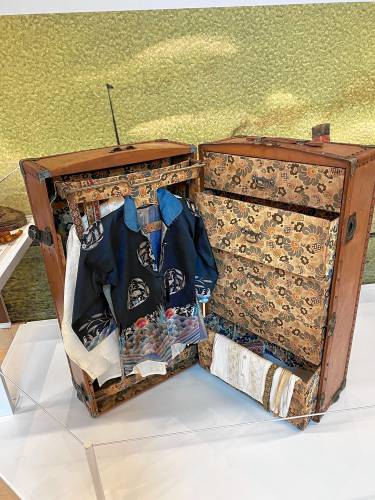 A steamer trunk owned by early 20th century married writers Peretz Hirschbein and Esther Shumiatcher, Yiddish “literary nomads” who traveled much of the world. 