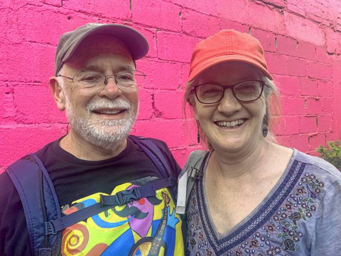 Jamie and Ginny Elkin of Florence recently spent time volunteering at a soup kitchen in the southern Mexican city of Oaxaca.   