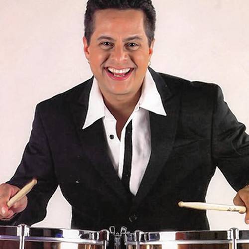 Tito Puente, Jr. carries on in the footsteps of his father, the noted Latin jazz and mambo composer and band leader, at an Oct. 21 show at Northampton’s Academy of Music.