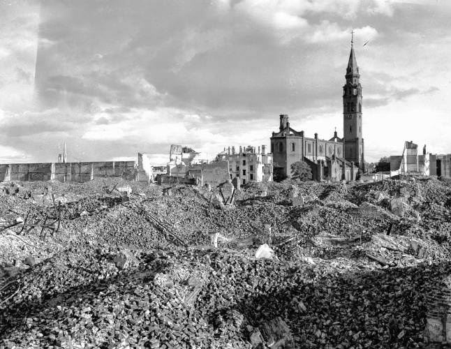 Wolrd War II aftermath, church, building, rubble, debris, destruction, ghetto.