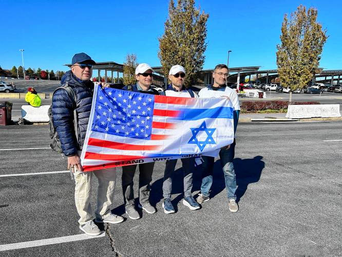 Western Massachusetts residents traveled on Monday afternoon and Tuesday morning to Washington, D.C. to participate at the March for Israel organized by Jewish Federations of North America and the Conference of Presidents of Major American Jewish Organizations.