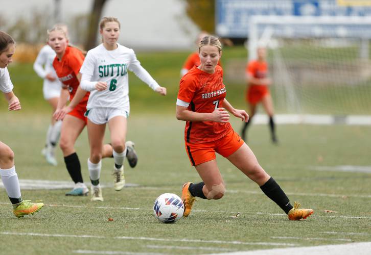 South Hadley’s Lauren Marjanski (7) maneuvers the ball against Sutton in the second half of the MIAA Division 4 girls soccer championship  at Doyle Field in Leominster.